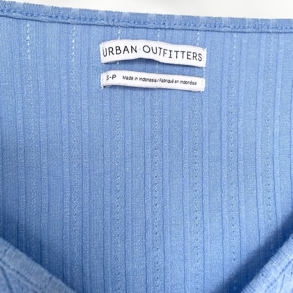NWOT Urban Outfitters Chance Cropped Cardigan - Picture 8 of 13